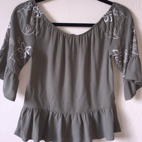 Off the shoulder bohemian blouse - Picture 3 of 3